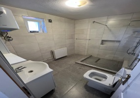 Visoko, Bosnia and Herzegovina, 2 Bedrooms Bedrooms, 4 Rooms Rooms,3 BathroomsBathrooms,Villa,For sale,0,1056