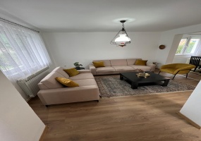Visoko, Bosnia and Herzegovina, 2 Bedrooms Bedrooms, 4 Rooms Rooms,3 BathroomsBathrooms,Villa,For sale,0,1056